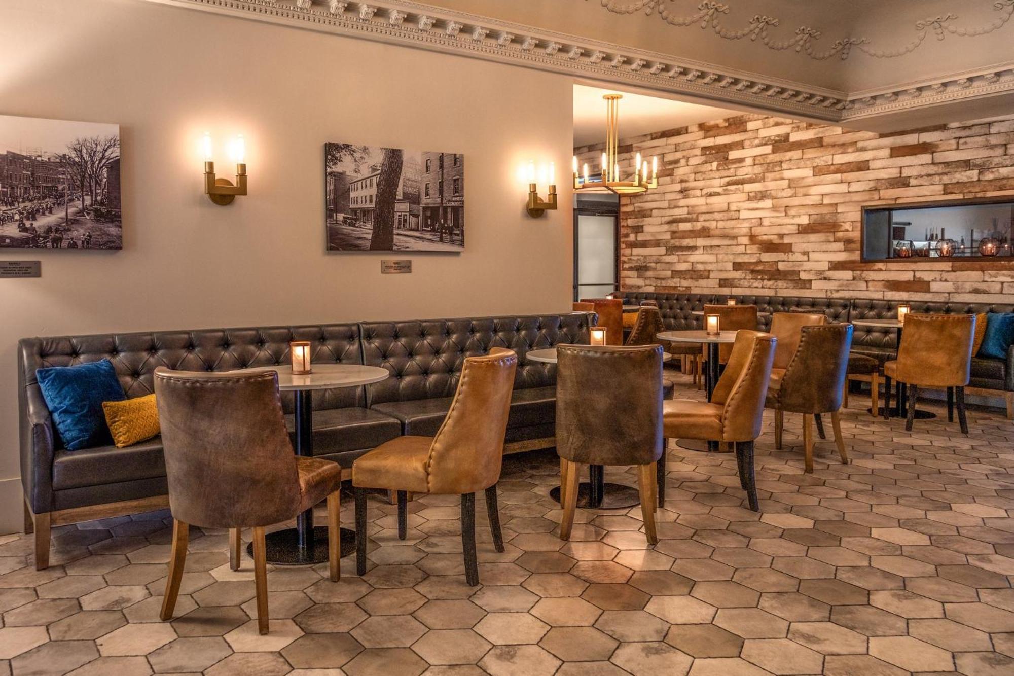 Crowne Plaza Fredericton Lord Beaverbrook By Ihg Eksteriør bilde